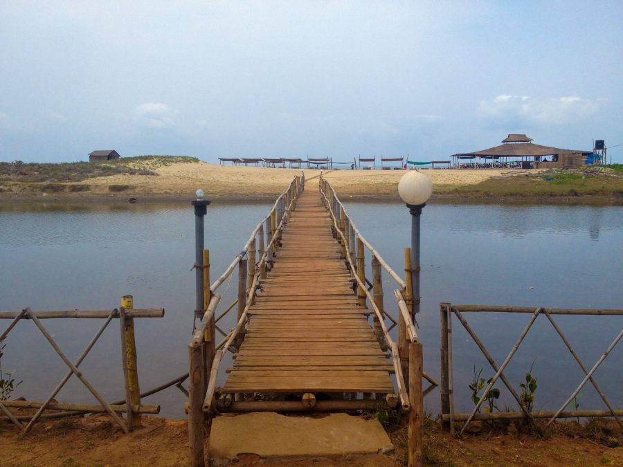 Mandrem bridge in Goa