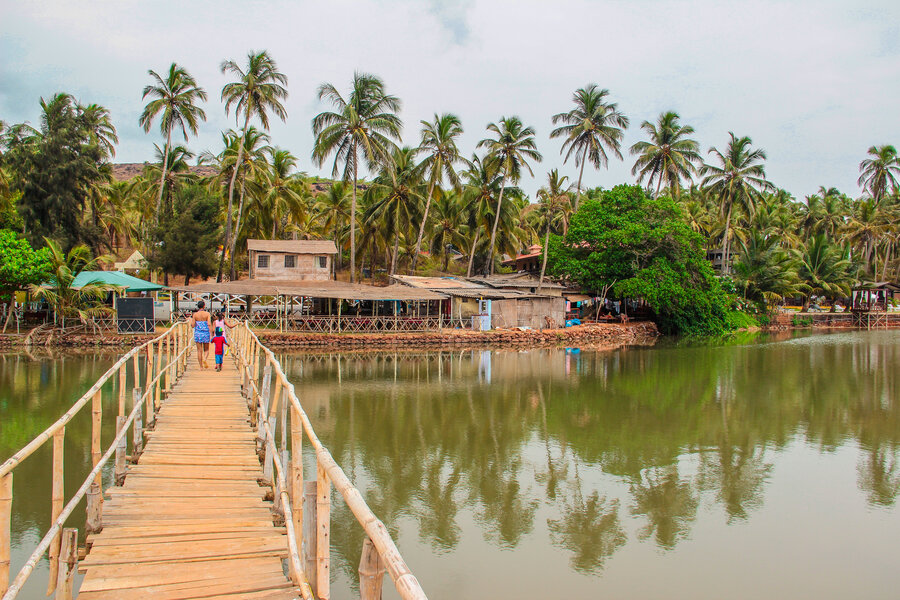 Mandrem Beach - Ultimate Goa Travel Guide
