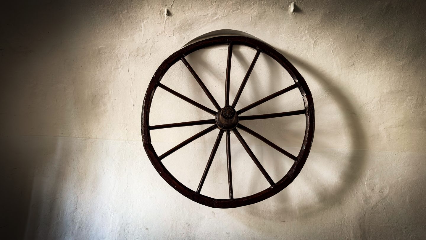 The wooden wheel in the old town hall