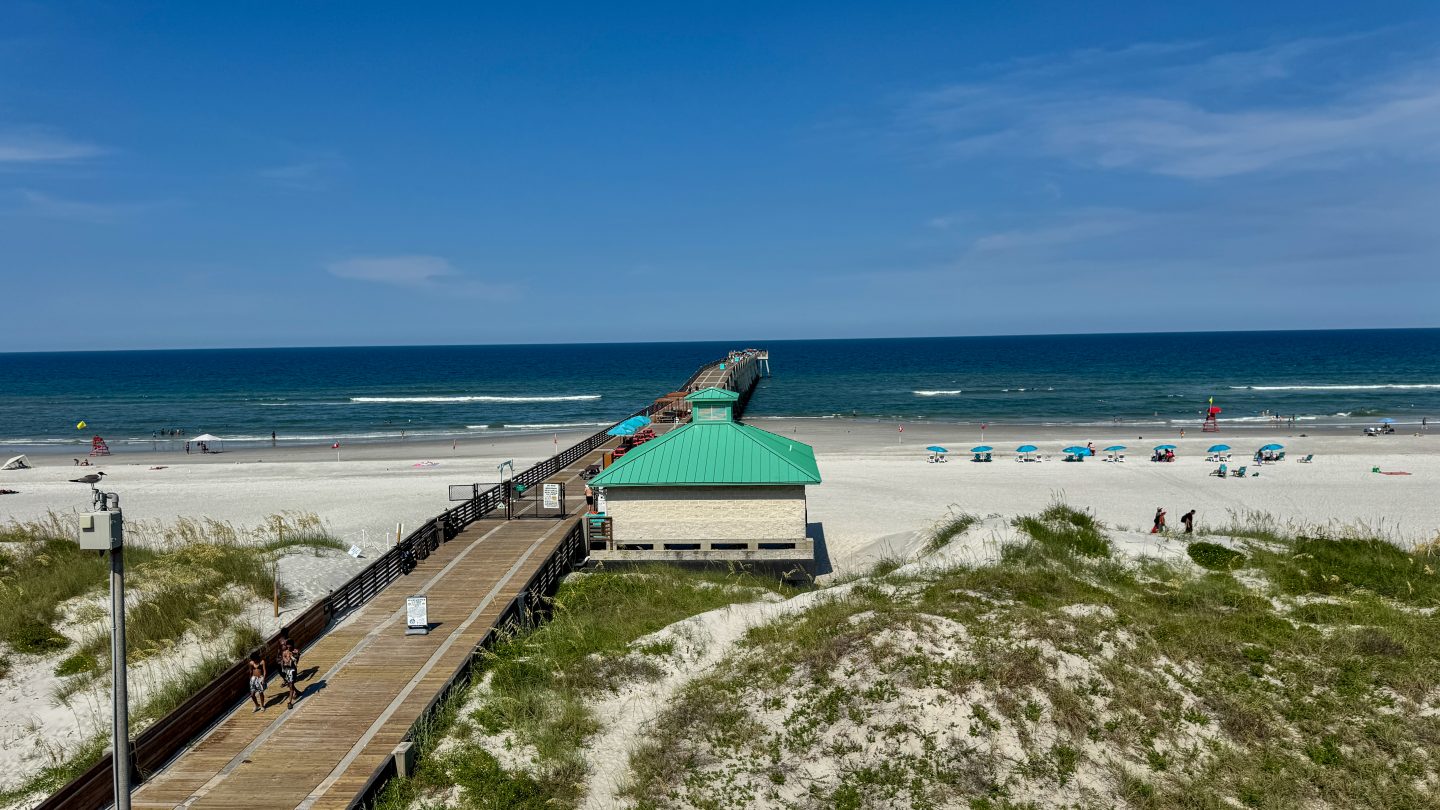 Jacksonville beach and pier